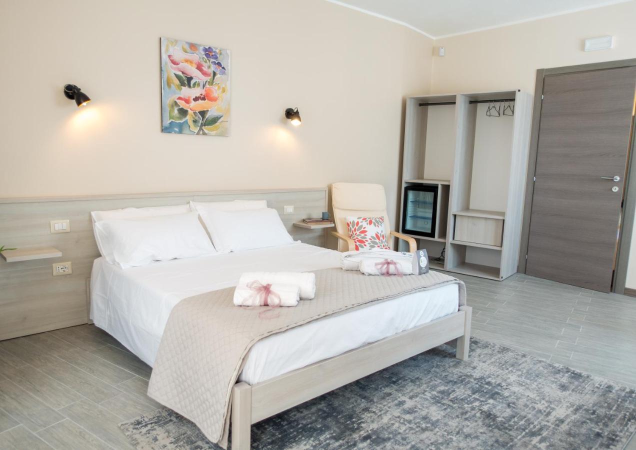 Green Guest House Oristano Buitenkant foto