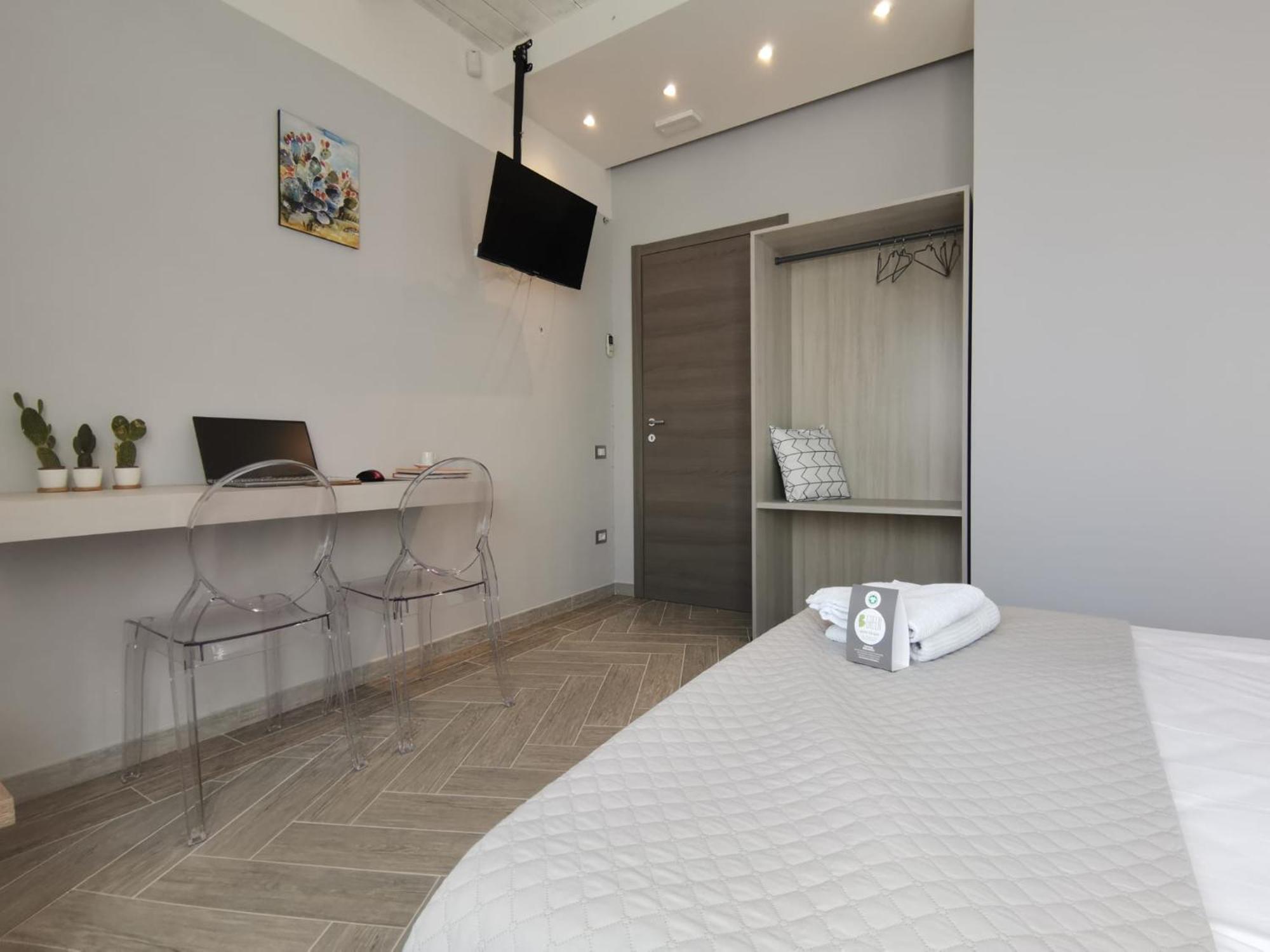 Green Guest House Oristano Buitenkant foto